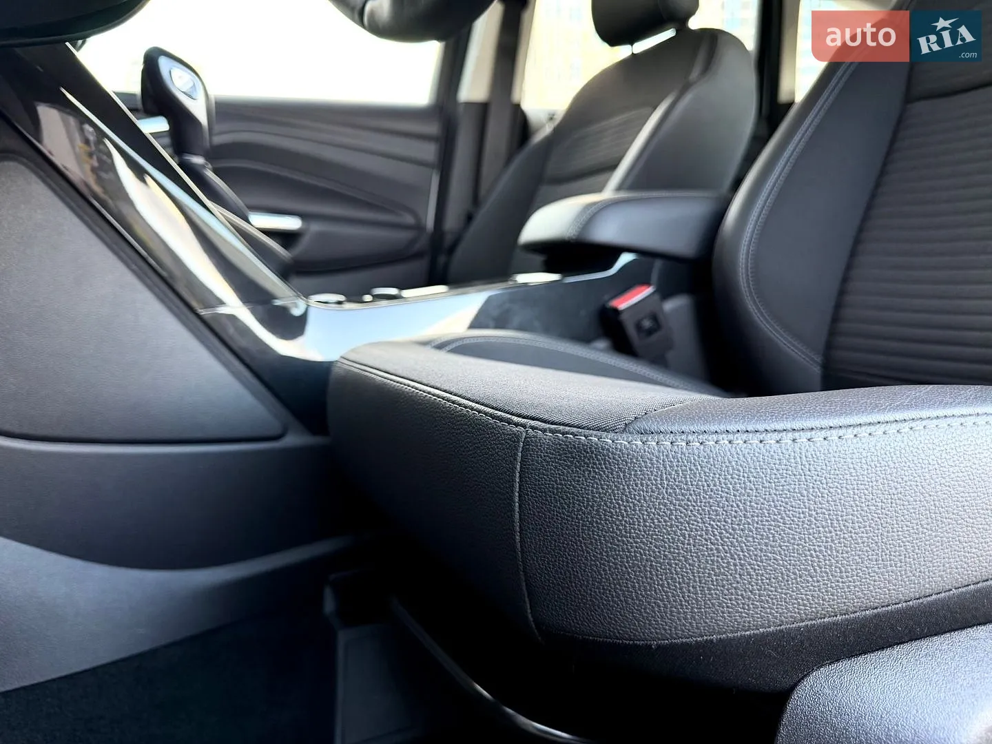 2019 Ford Kuga - мініатюра 29