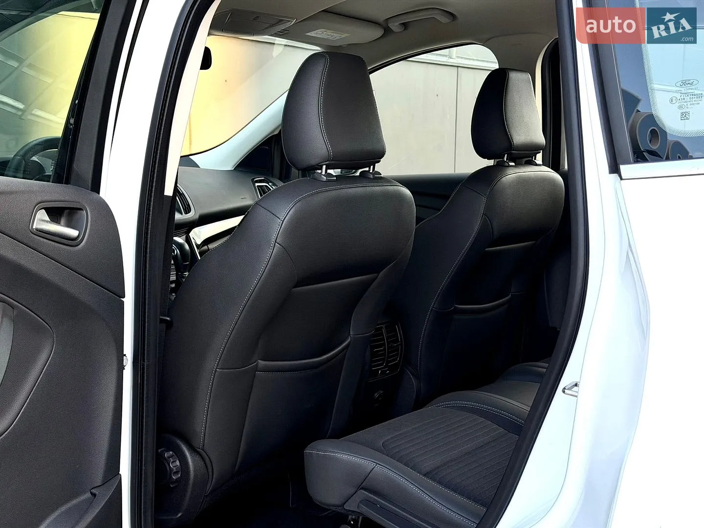 2019 Ford Kuga - мініатюра 32