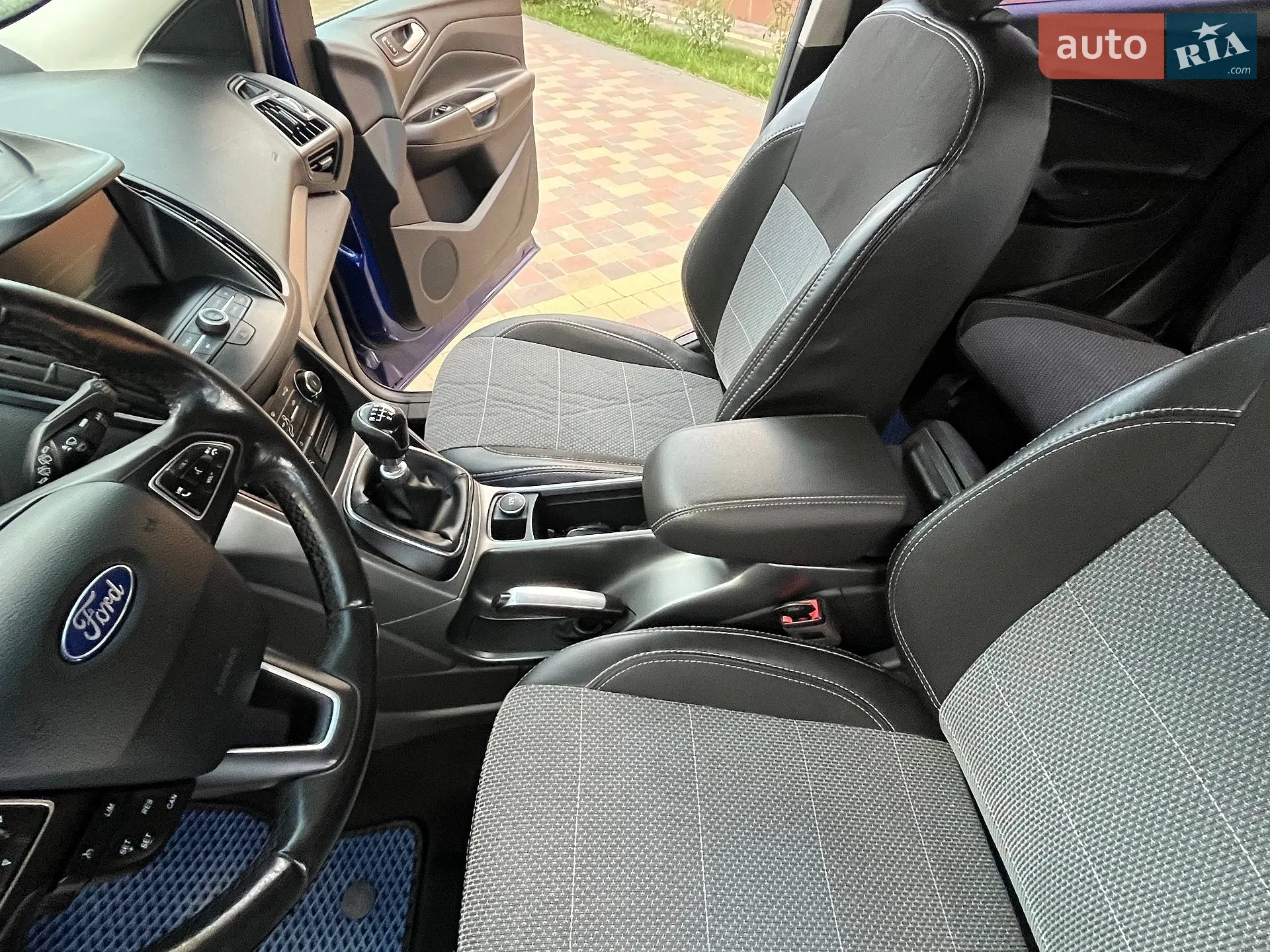 2017 Ford Kuga - мініатюра 18