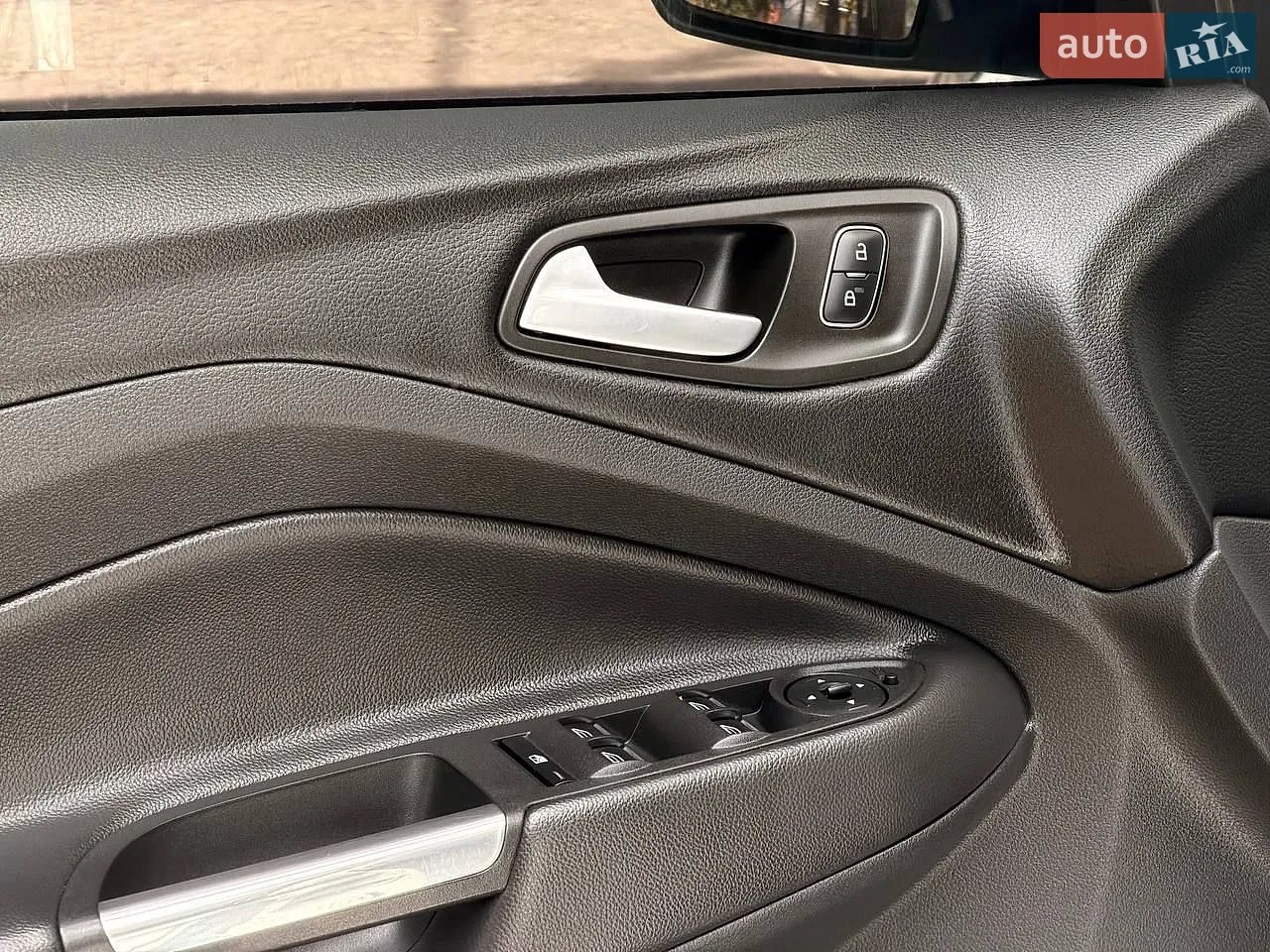 2019 Ford Kuga - мініатюра 24