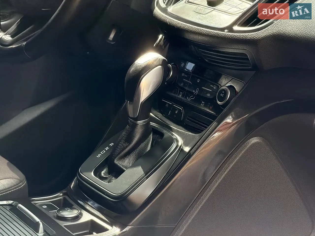 2019 Ford Kuga - мініатюра 40