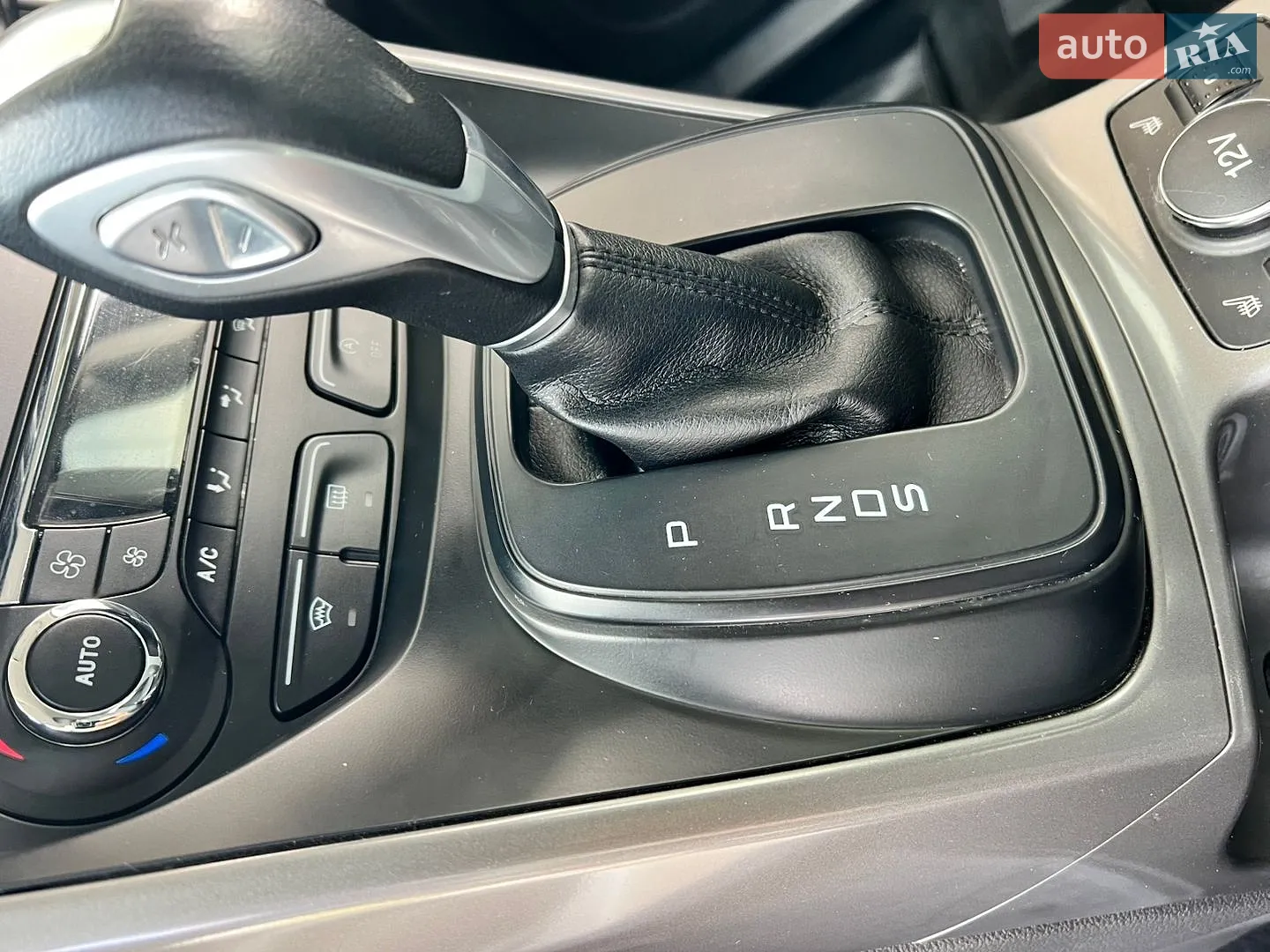 2015 Ford Kuga - мініатюра 14