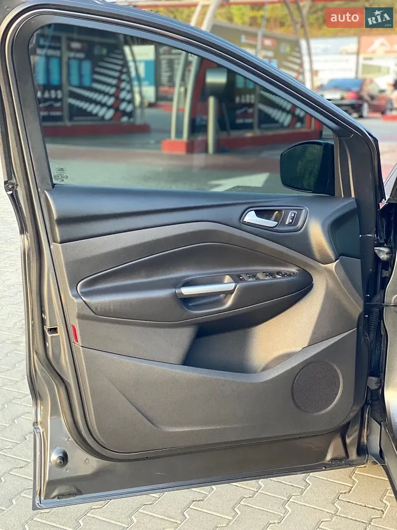 2015 Ford Kuga - мініатюра 28