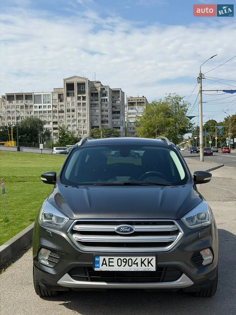 2019 Ford Kuga - фото 1