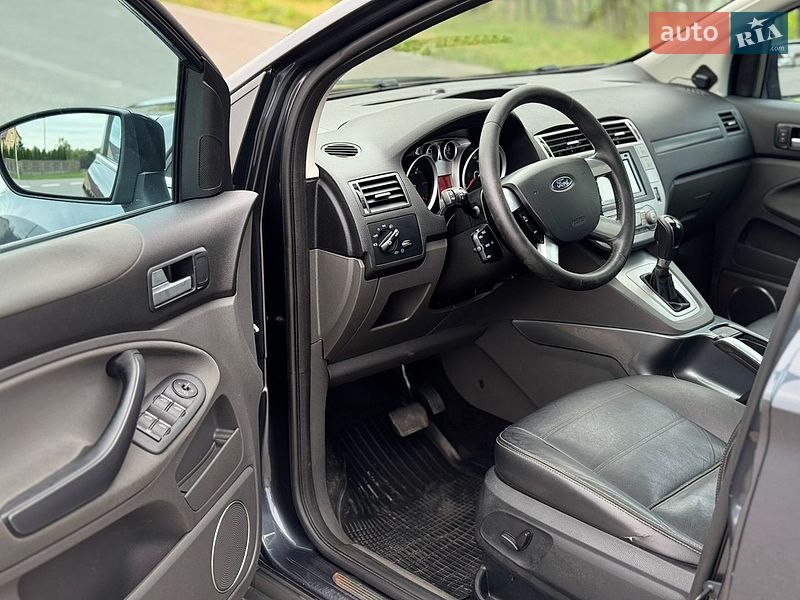 Позашляховик / Кросовер Ford Kuga 2010 в Львові