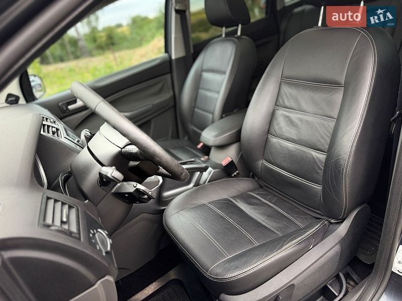 Позашляховик / Кросовер Ford Kuga 2010 в Львові