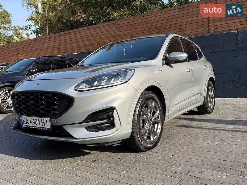 Ford Kuga 2021