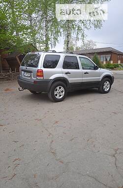 Внедорожник / Кроссовер Ford Maverick 2004 в Умани