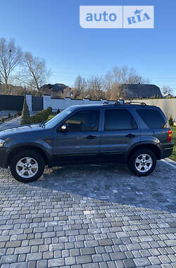 Внедорожник / Кроссовер Ford Maverick 2004 в 