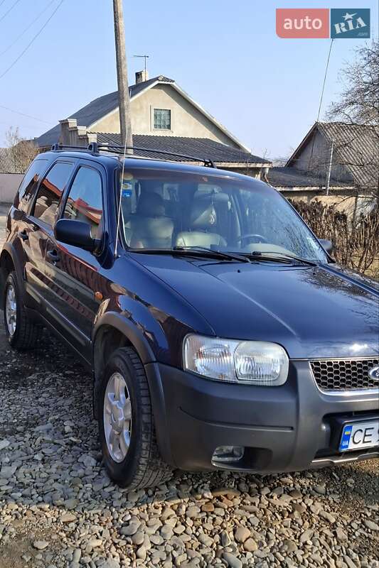 Внедорожник / Кроссовер Ford Maverick 2003 в 