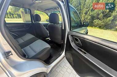 Внедорожник / Кроссовер Ford Maverick 2003 в 