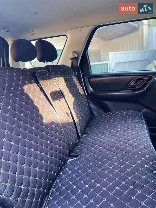 Внедорожник / Кроссовер Ford Maverick 2007 в Лысянке