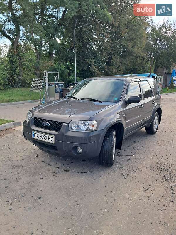 Внедорожник / Кроссовер Ford Maverick 2005 в Волковинцы