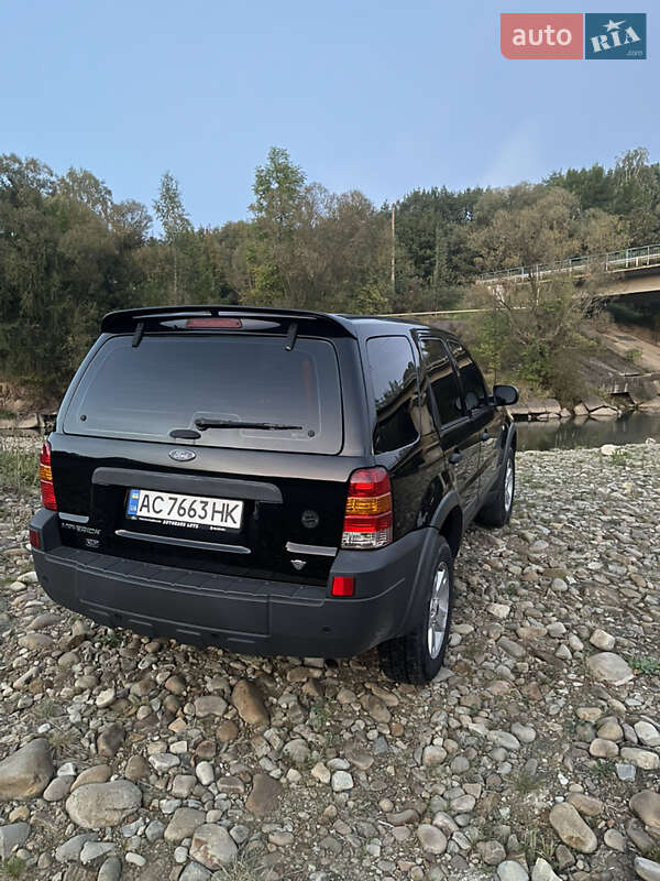 Внедорожник / Кроссовер Ford Maverick 2005 в Долине
