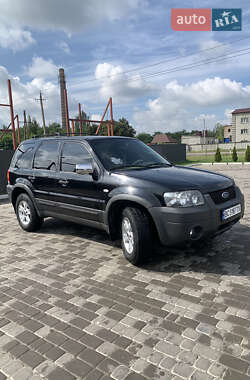 Внедорожник / Кроссовер Ford Maverick 2005 в 