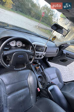 Внедорожник / Кроссовер Ford Maverick 2007 в 