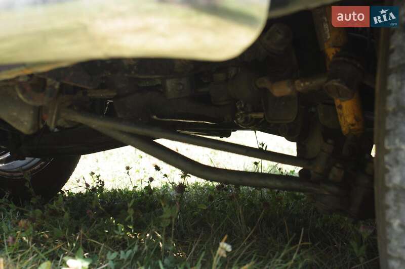 Седан Ford Model 48 1935 в Львове