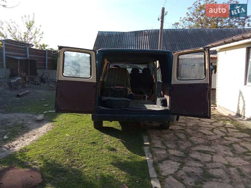 Минивэн Ford Model T 1998 в Умани