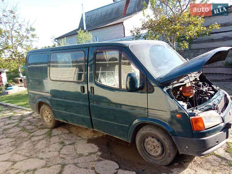 Минивэн Ford Model T 1998 в Умани