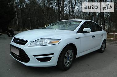 Седан Ford Mondeo 2011 в Виннице