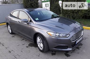 Седан Ford Mondeo 2014 в Ивано-Франковске