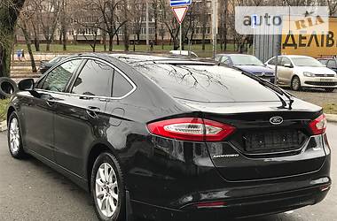 Ліфтбек Ford Mondeo 2015 в Києві