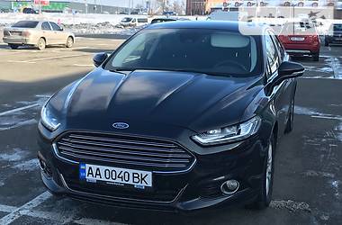 Лифтбек Ford Mondeo 2015 в Киеве