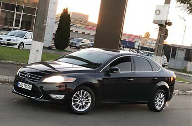 Седан Ford Mondeo 2011 в Киеве