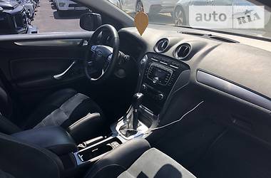 Седан Ford Mondeo 2011 в 