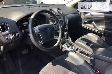 Седан Ford Mondeo 2011 в 