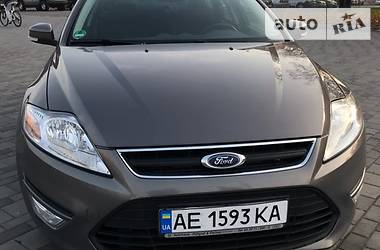 Універсал Ford Mondeo 2013 в Дніпрі