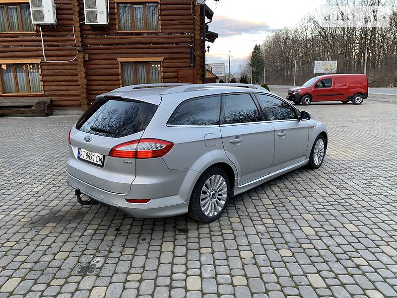 Універсал Ford Mondeo 2010 в Коломиї