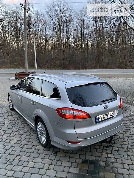 Універсал Ford Mondeo 2010 в Коломиї