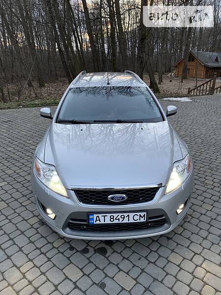 Універсал Ford Mondeo 2010 в Коломиї