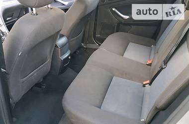 Ліфтбек Ford Mondeo 2010 в 
