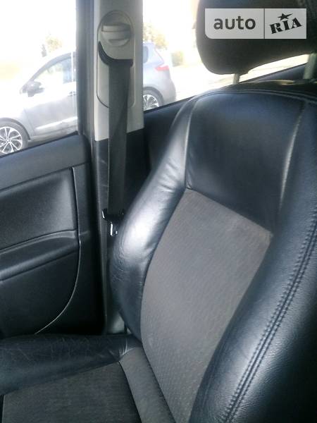 Хэтчбек Ford Mondeo 2002 в Киеве