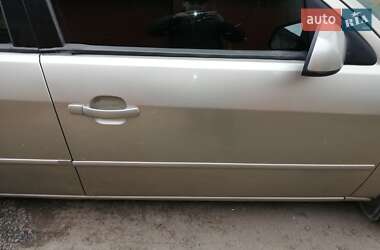 Седан Ford Mondeo 2002 в 