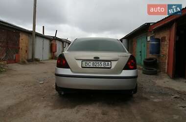 Седан Ford Mondeo 2002 в Сокалі