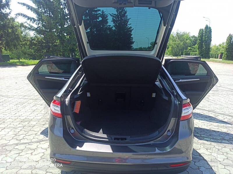 Хетчбек Ford Mondeo 2015 в Дубні фото 47 Хетчбек Ford Mondeo 2015 в Дубні