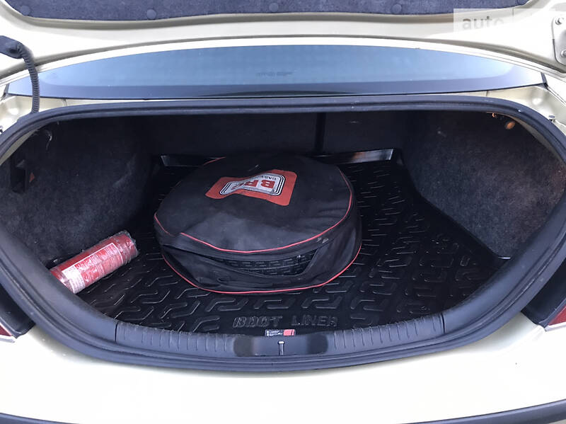 Седан Ford Mondeo 2006 в Києві