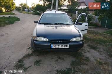 Універсал Ford Mondeo 1993 в Миколаєві