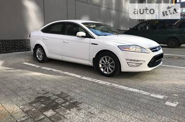 Седан Ford Mondeo 2011 в Львове