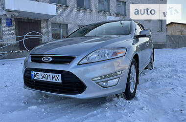 Седан Ford Mondeo 2012 в Днепре