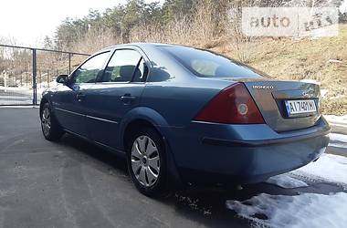 Седан Ford Mondeo 2002 в Киеве