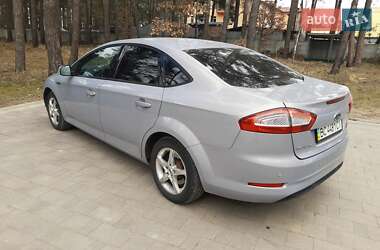 Седан Ford Mondeo 2010 в Львове