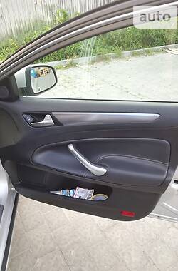 Універсал Ford Mondeo 2010 в 
