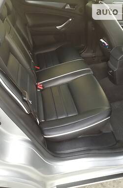 Універсал Ford Mondeo 2010 в 