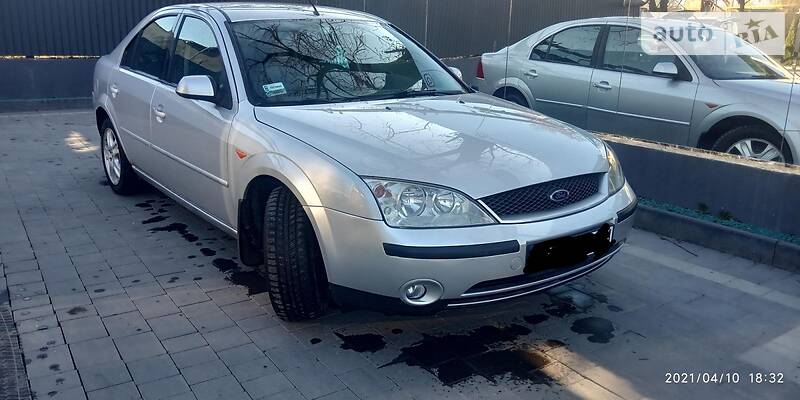 Ліфтбек Ford Mondeo 2002 в Львові