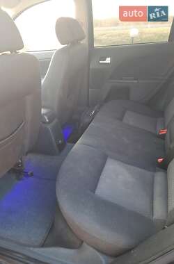 Хетчбек Ford Mondeo 2002 в 