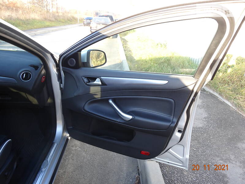 Хетчбек Ford Mondeo 2010 в Львові